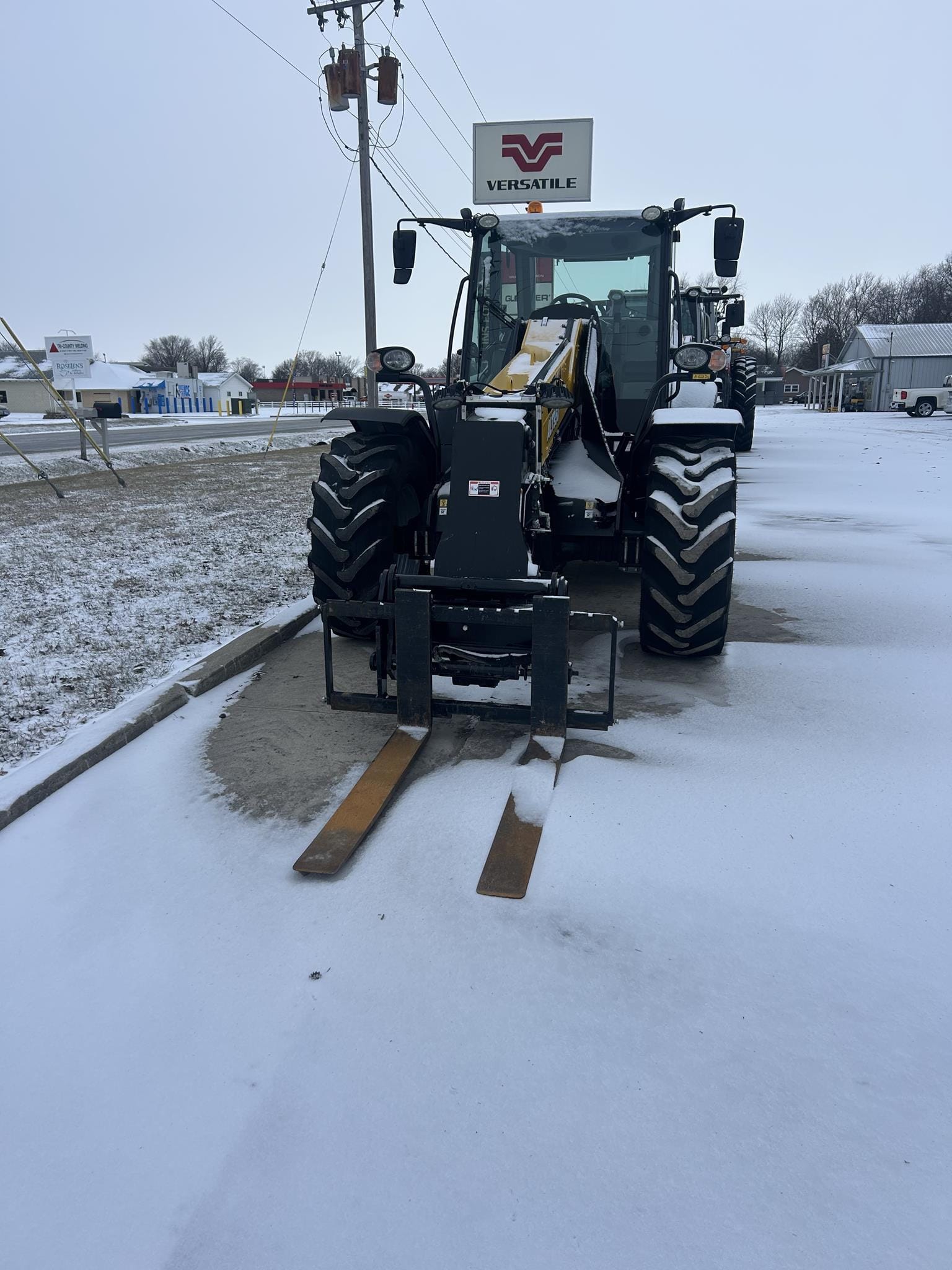 2023 Gehl ALT950 Equipment Image0