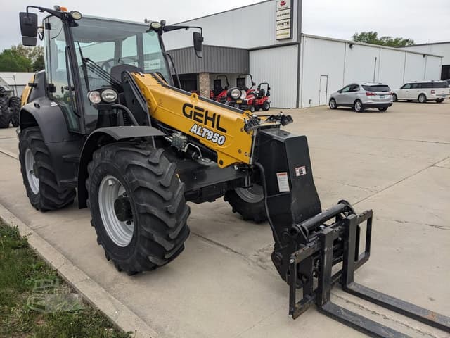 Image of Gehl ALT950 equipment image 2
