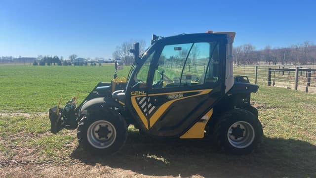 Image of Gehl GCT3-14 equipment image 1