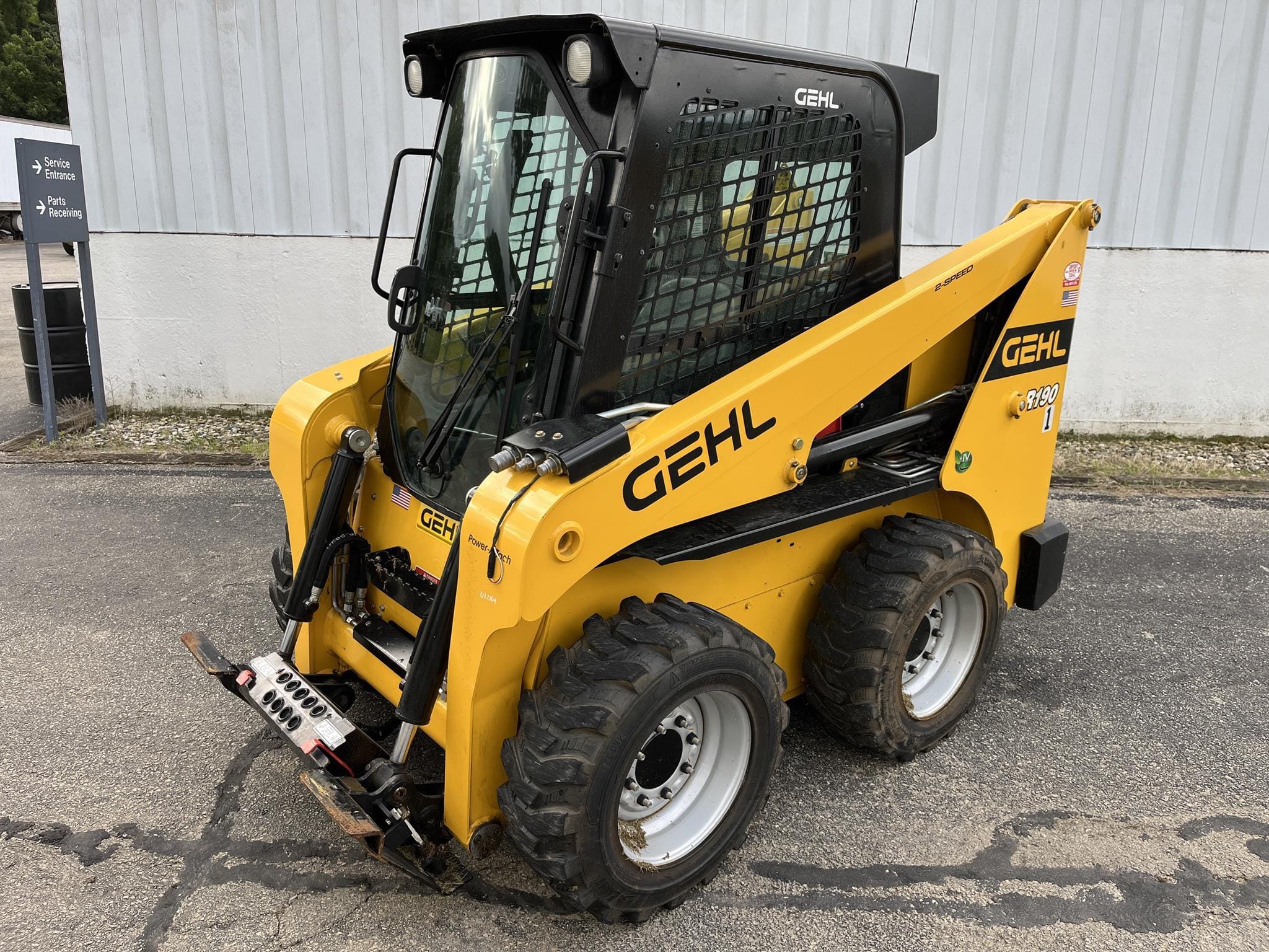 2023 Gehl R190 Equipment Image0