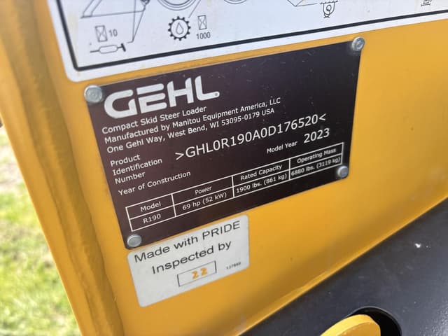 Image of Gehl R190 equipment image 2