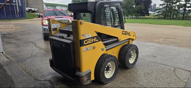 Image of Gehl R190 equipment image 2