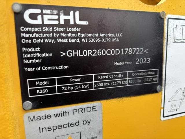 Image of Gehl R260 equipment image 4