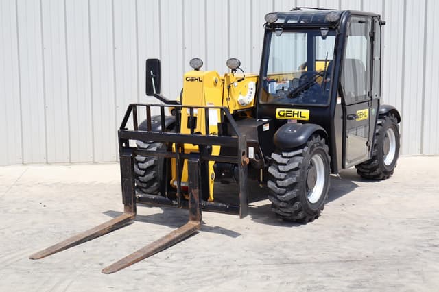 Image of Gehl RS5-19 equipment image 2