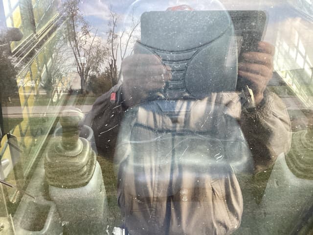 Image of Gehl RT165 equipment image 1