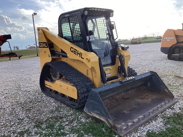 Image of Gehl RT165 equipment image 1