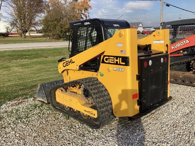 Image of Gehl RT165 equipment image 4