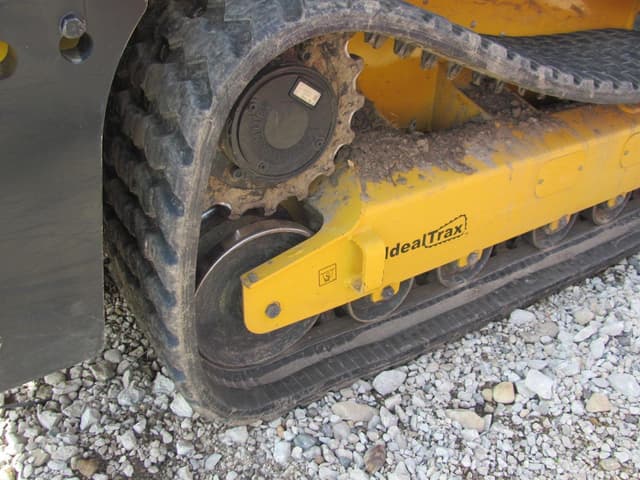 Image of Gehl RT255 equipment image 2