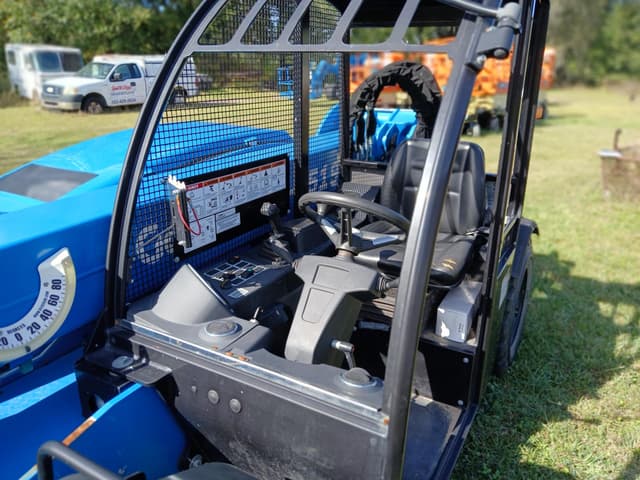 Image of Genie GTH5519 equipment image 3