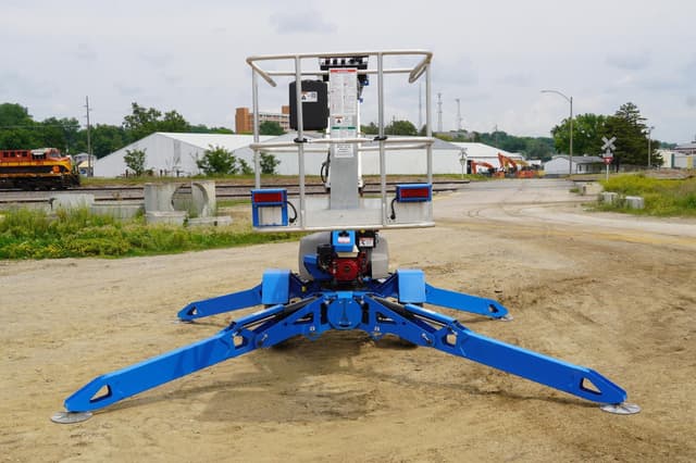 Image of Genie TZ-50 equipment image 4