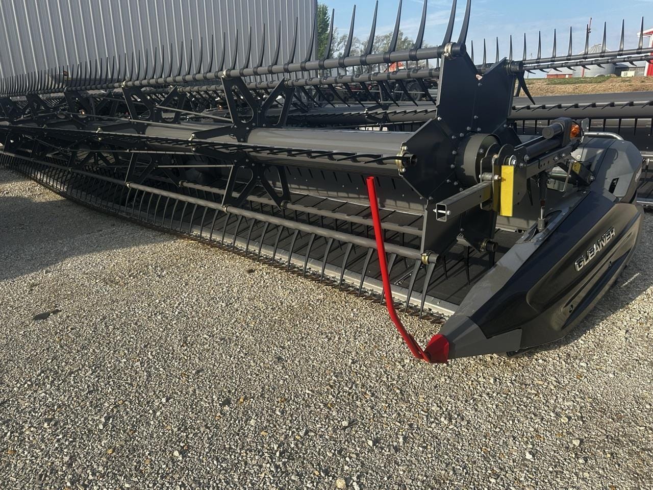 2023 Gleaner 9335 Equipment Image0