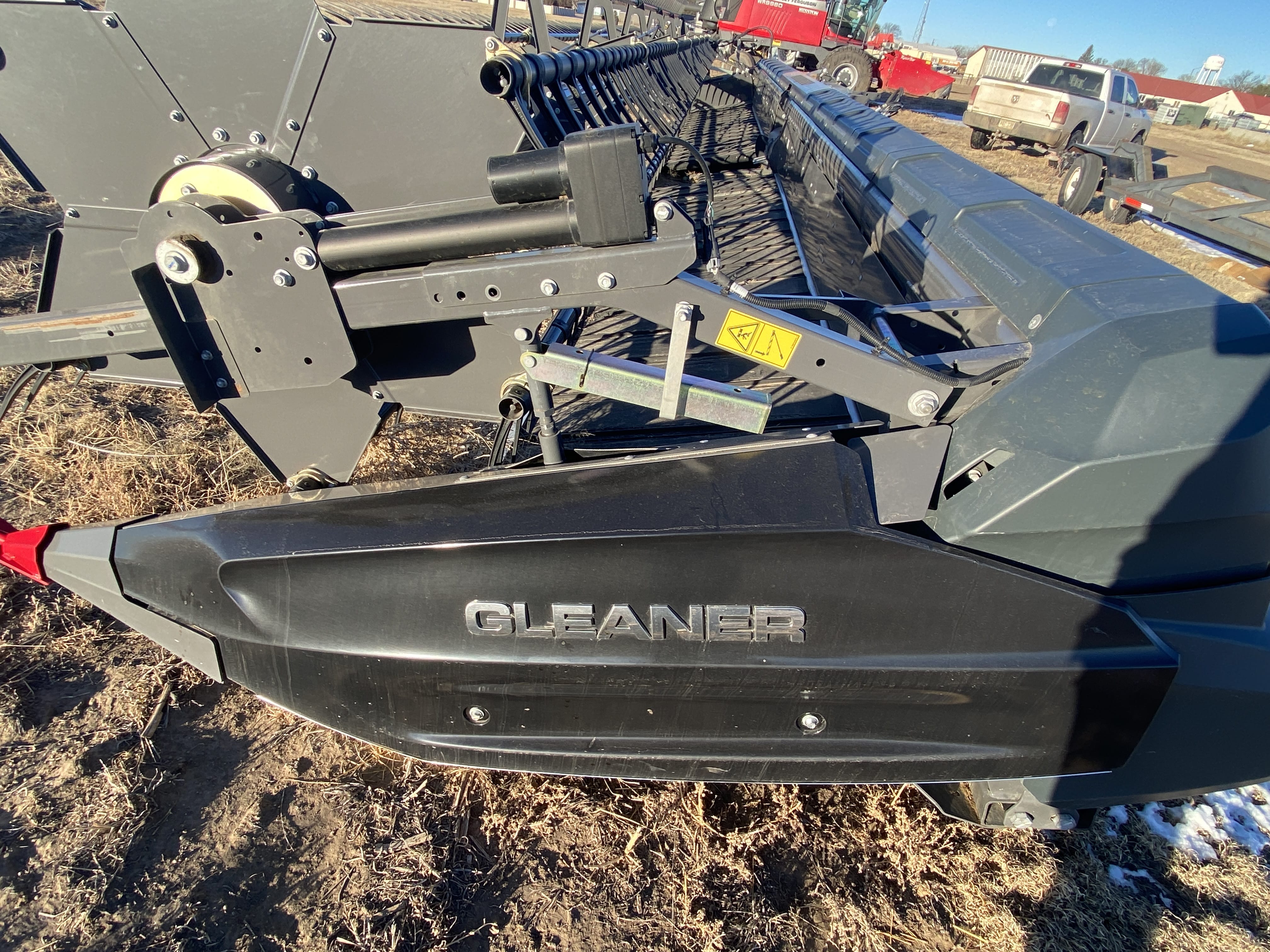 2024 Gleaner 9340 Equipment Image0