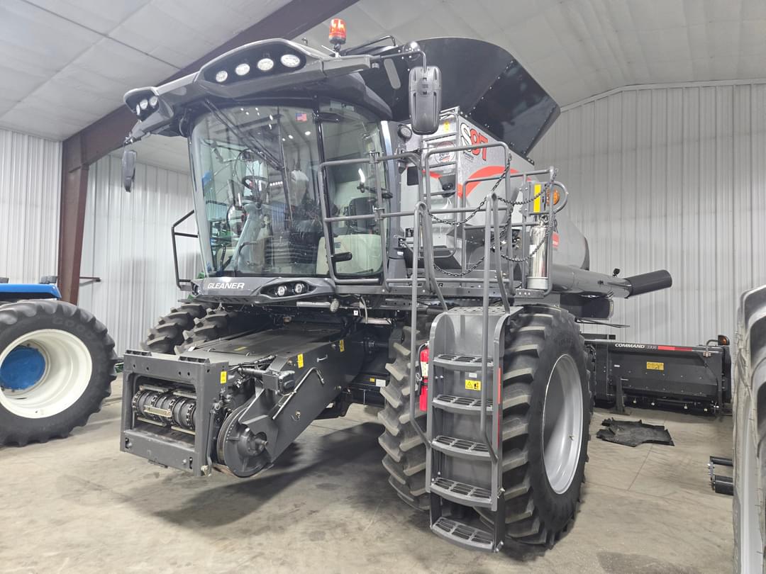 Image of Gleaner S97 Primary image
