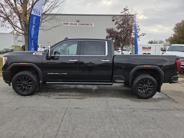 Image of GMC 3500HD equipment image 1