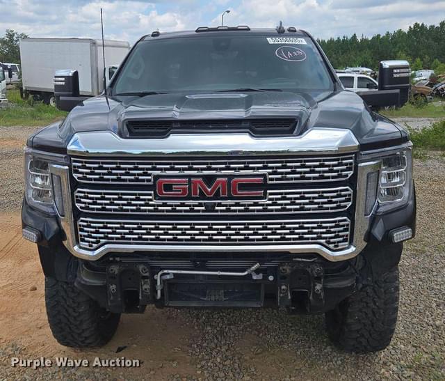 Image of GMC 3500HD equipment image 1