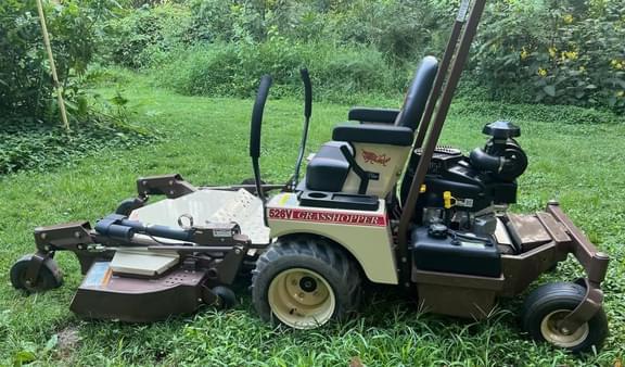 Image of Grasshopper 526V equipment image 1