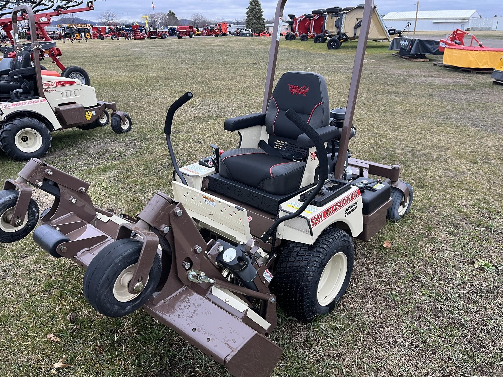 2023 Grasshopper 526V Image