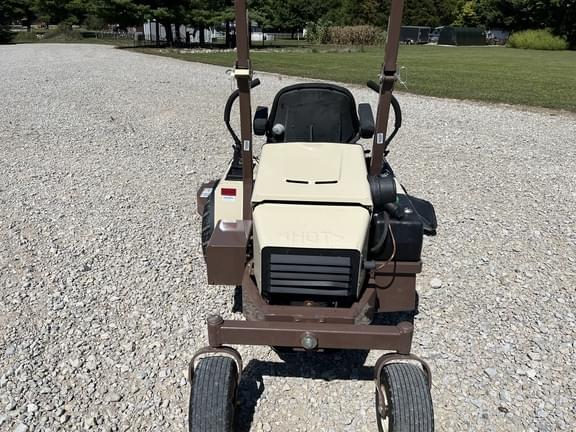 Image of Grasshopper 725DT equipment image 2