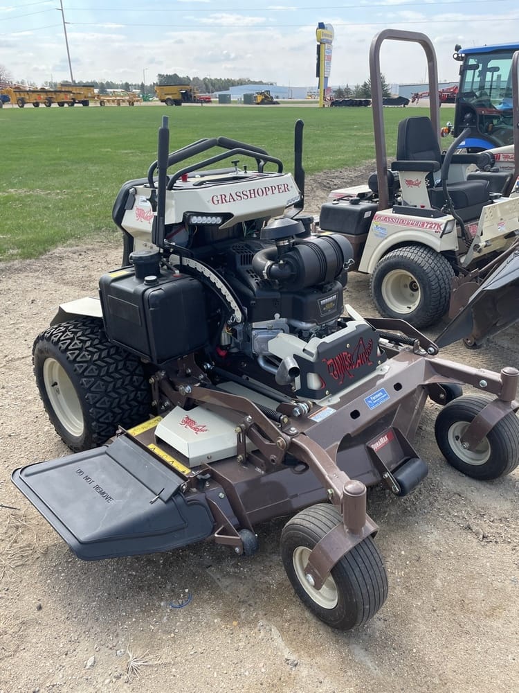 2023 Grasshopper SO26 Equipment Image0