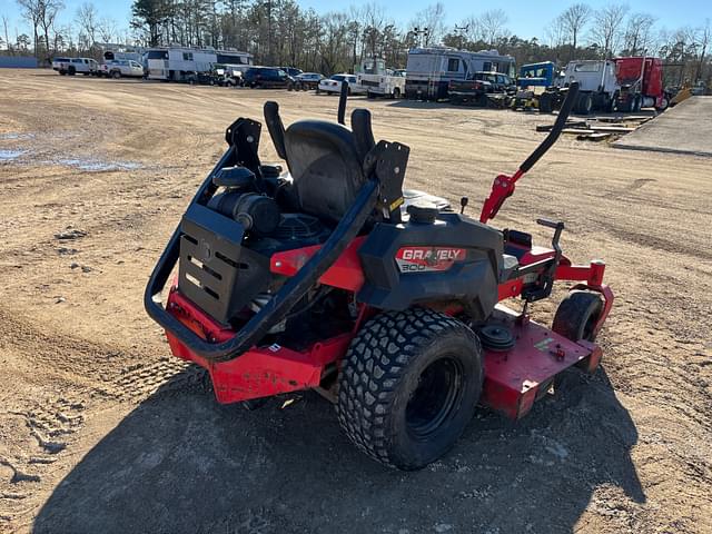 Image of Gravely Pro-Turn 360 equipment image 2