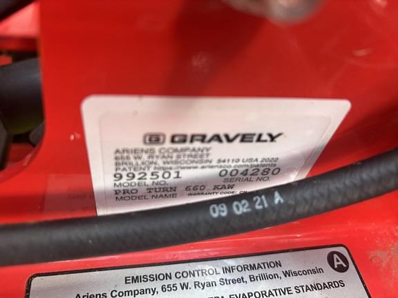 Image of Gravely Pro-Turn 660 equipment image 1