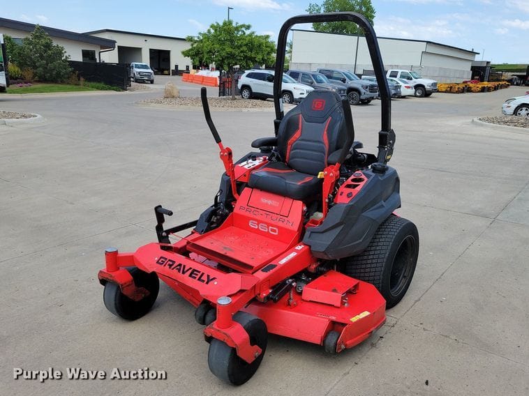 2023 Gravely Pro-Turn 660 Equipment Image0