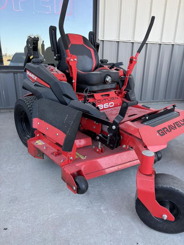 Image of Gravely Pro-Turn 360 equipment image 1