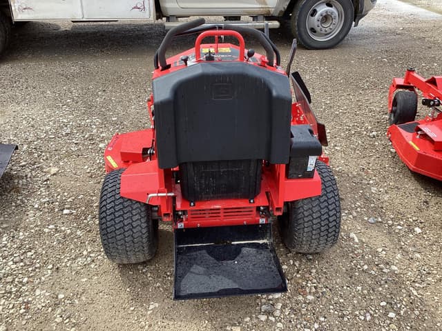 Image of Gravely Pro-Turn Z equipment image 4