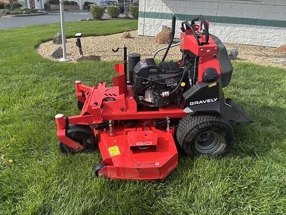 Image of Gravely Pro-Stance 60 equipment image 2