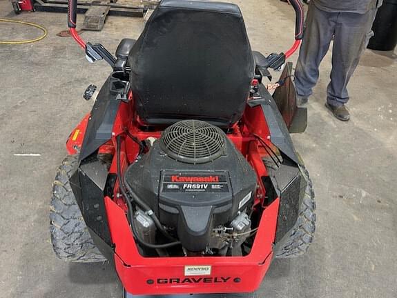 Image of Gravely ZTX-52 equipment image 4