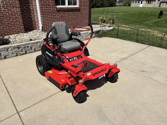 Image of Gravely ZTXL-42 equipment image 2
