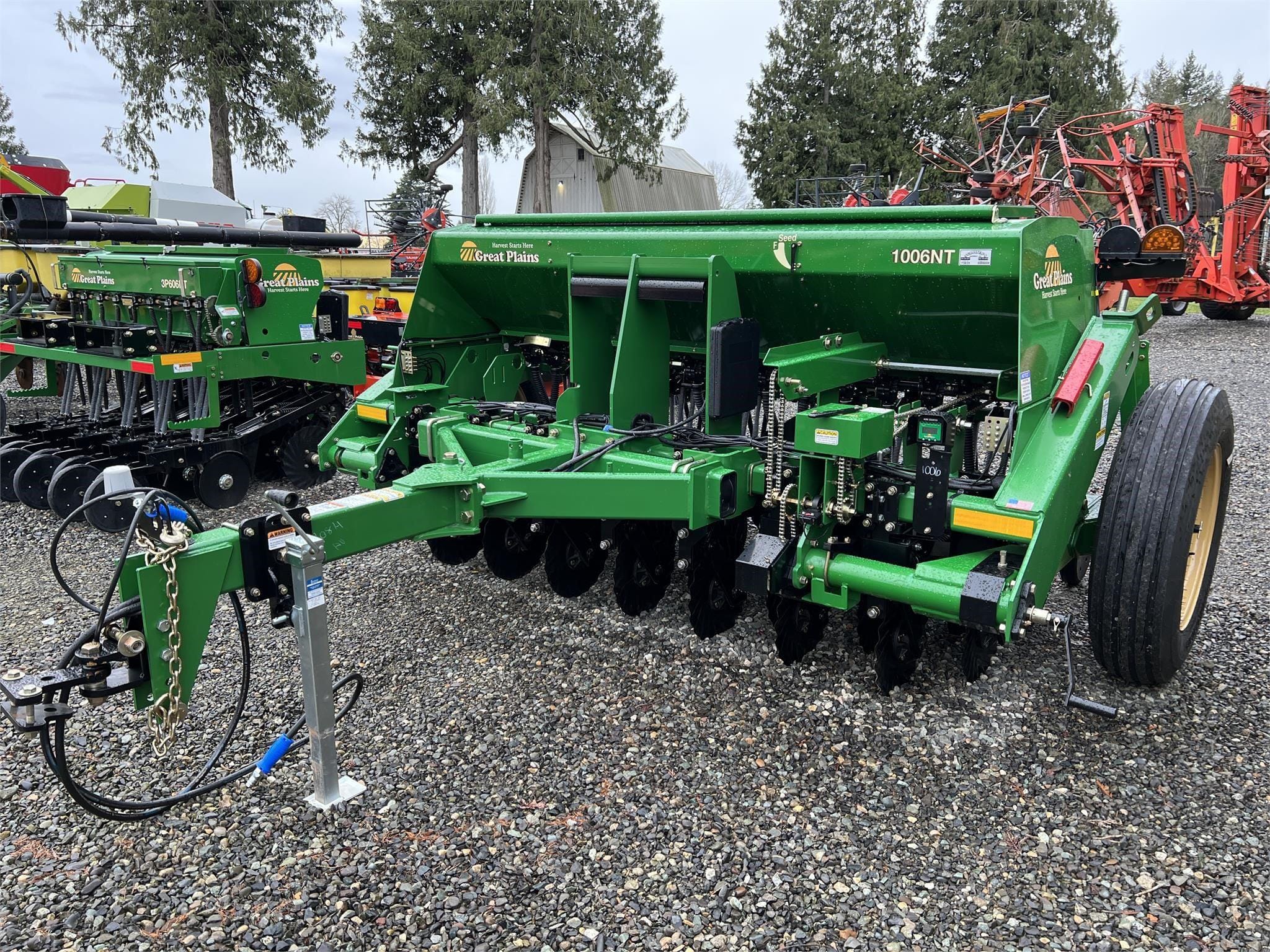 2023 Great Plains 1006NT Equipment Image0