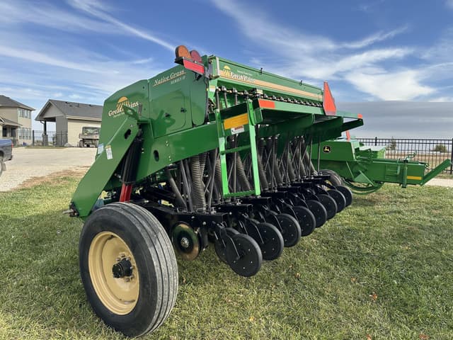 Image of Great Plains 1006NT equipment image 4