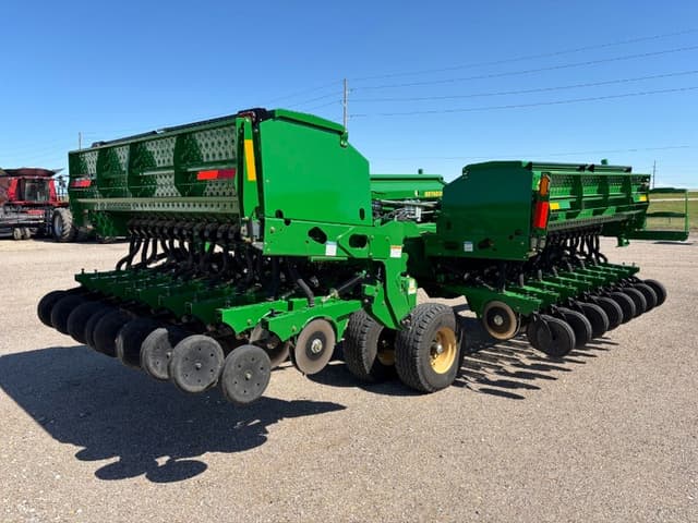 Image of Great Plains BD7600HD equipment image 4