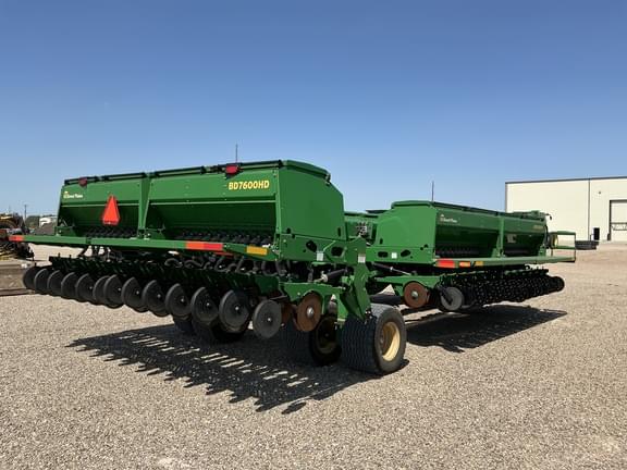 Image of Great Plains BD7600 equipment image 4