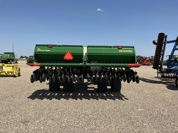Image of Great Plains BD7600 equipment image 3