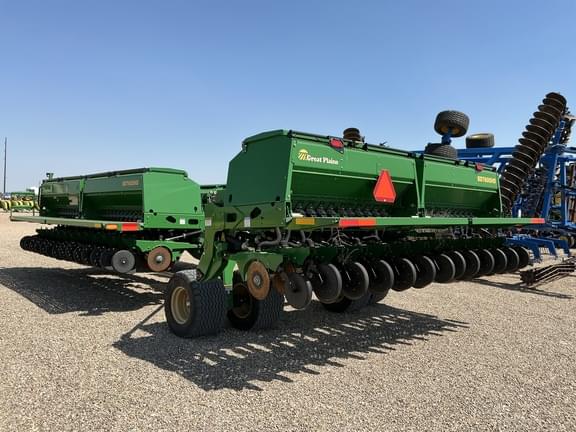 Image of Great Plains BD7600 equipment image 2