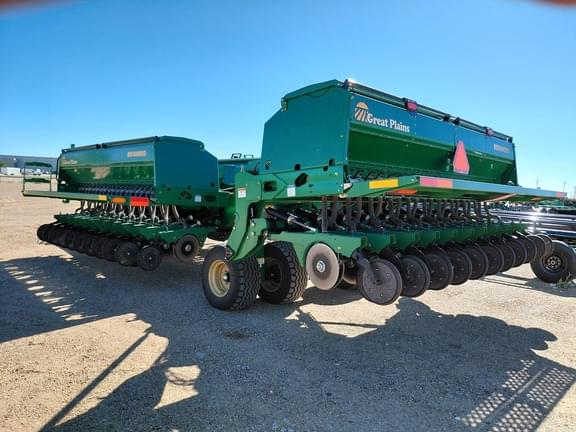Image of Great Plains BD7600 equipment image 2