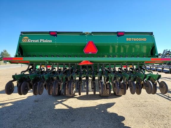 Image of Great Plains BD7600 equipment image 3