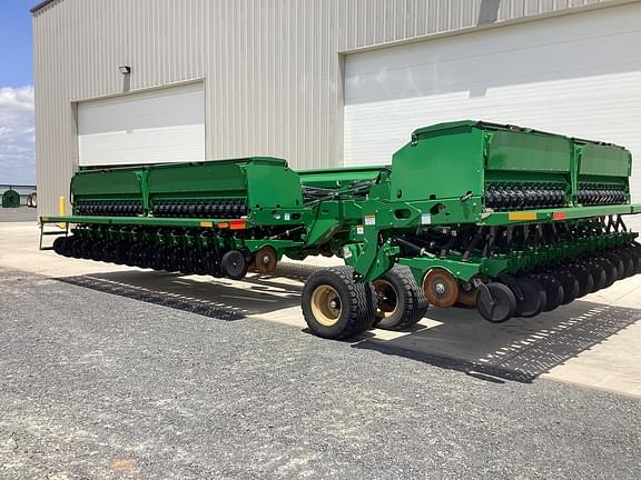 Image of Great Plains BD7600HD equipment image 2