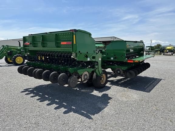 Image of Great Plains BD7600HD equipment image 3