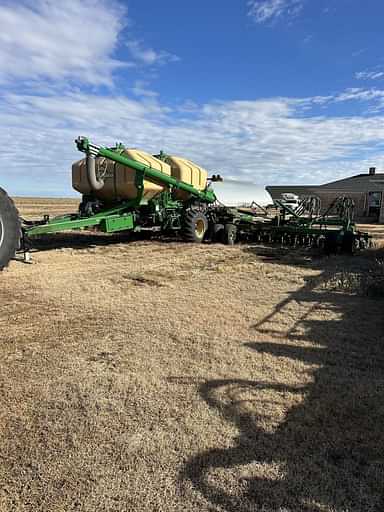 Air Seeders or Carts