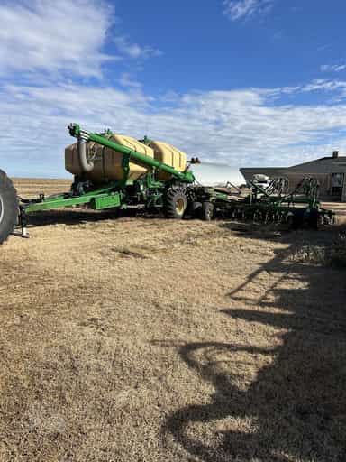 Air Seeders or Carts