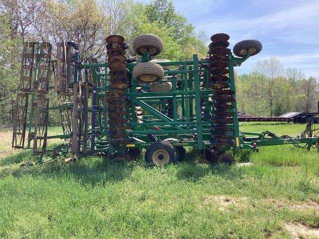 Image of Great Plains VT1100 equipment image 2