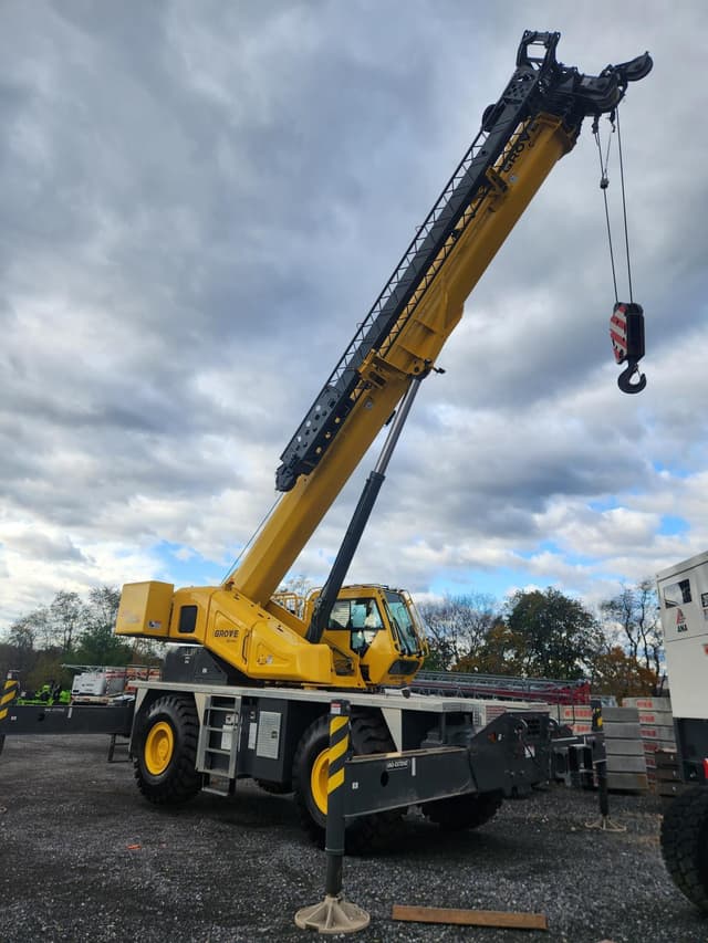 Image of Grove GRT655L equipment image 3