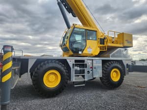2023 Grove GRT655L Image