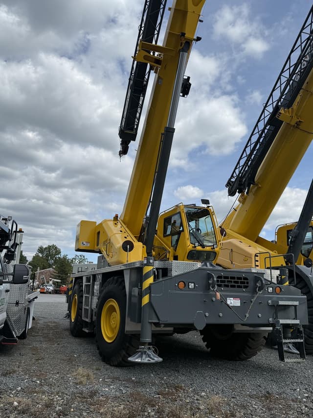 Image of Grove GRT655L equipment image 3