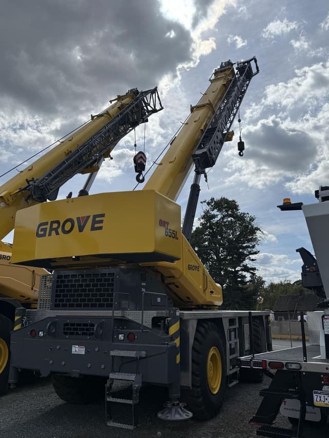 Image of Grove GRT655L equipment image 2
