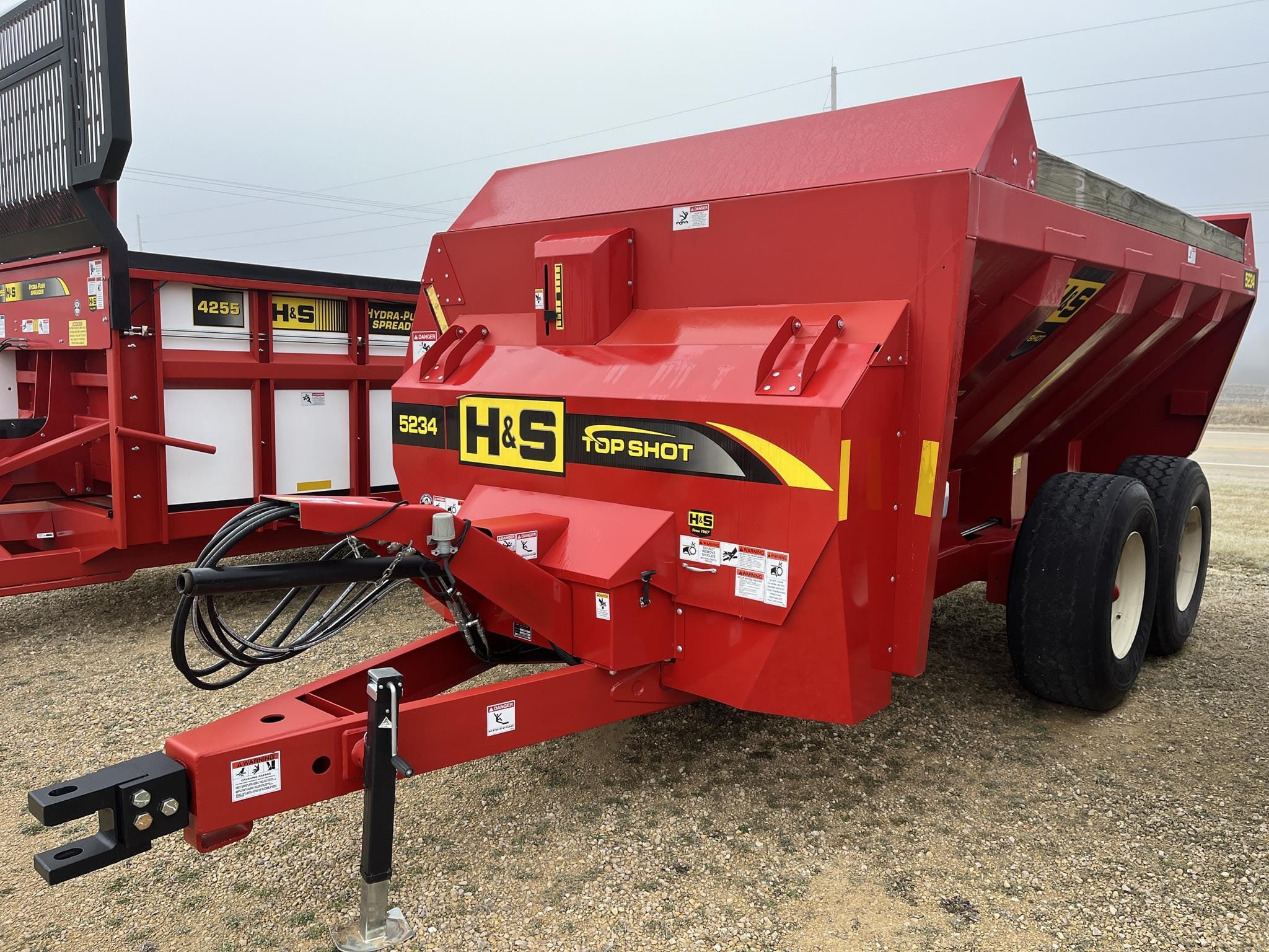 2023 H&S TS5234 Equipment Image0