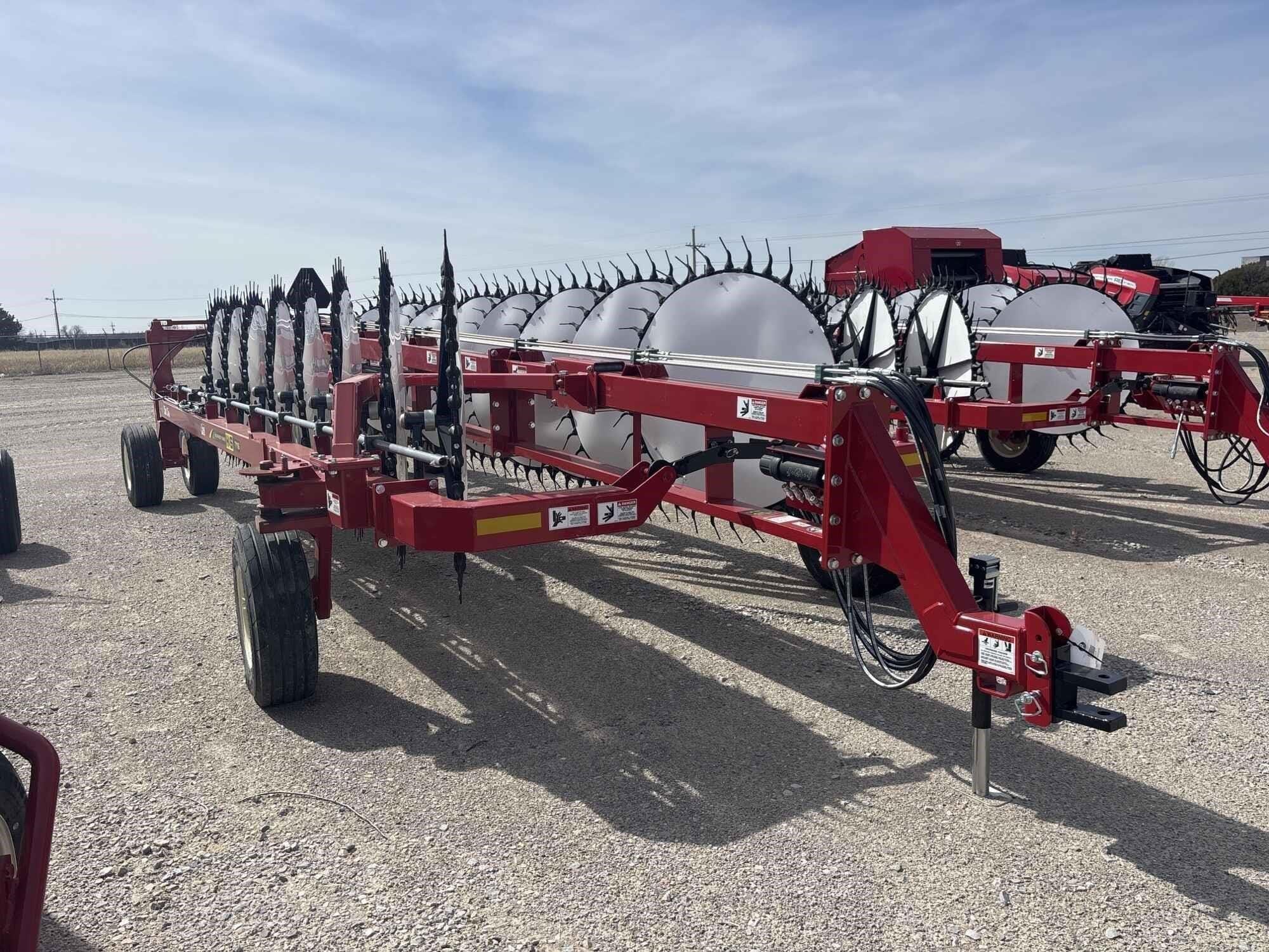 2023 H&S HC7116 Equipment Image0